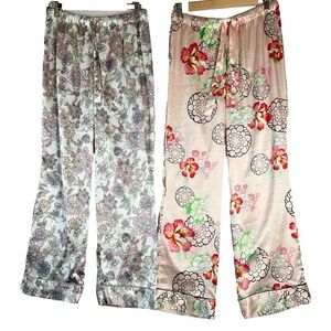 Victoria's Secret Pajama Pants Lot (2) Bottoms PJ Lounge Paisley / Floral Small